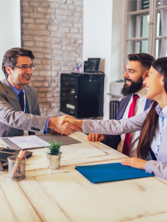 Low-code platform for banking applications - ManageEngine AppCreator