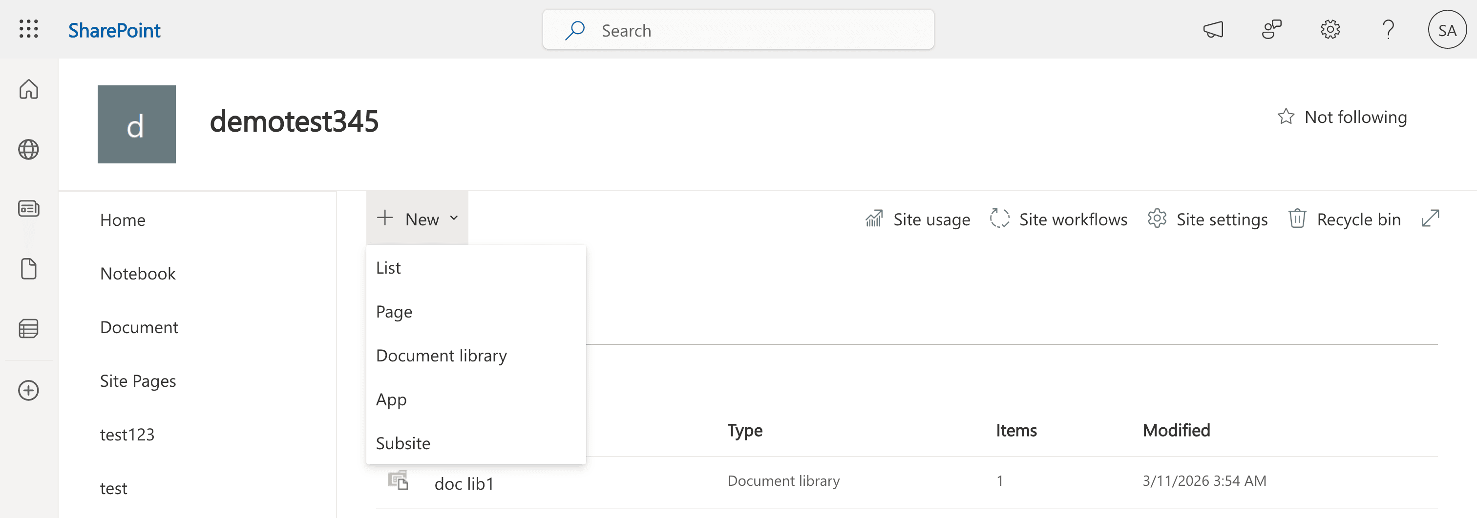 Creating a new list in SharePoint Online through the browser UI.